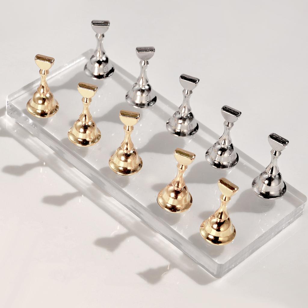 10pcs Clear Nail Stand Magnetic False Nails Holder Press On Nail Display Nail Rack Acrylic Nail Training/Painting Nails Supplies