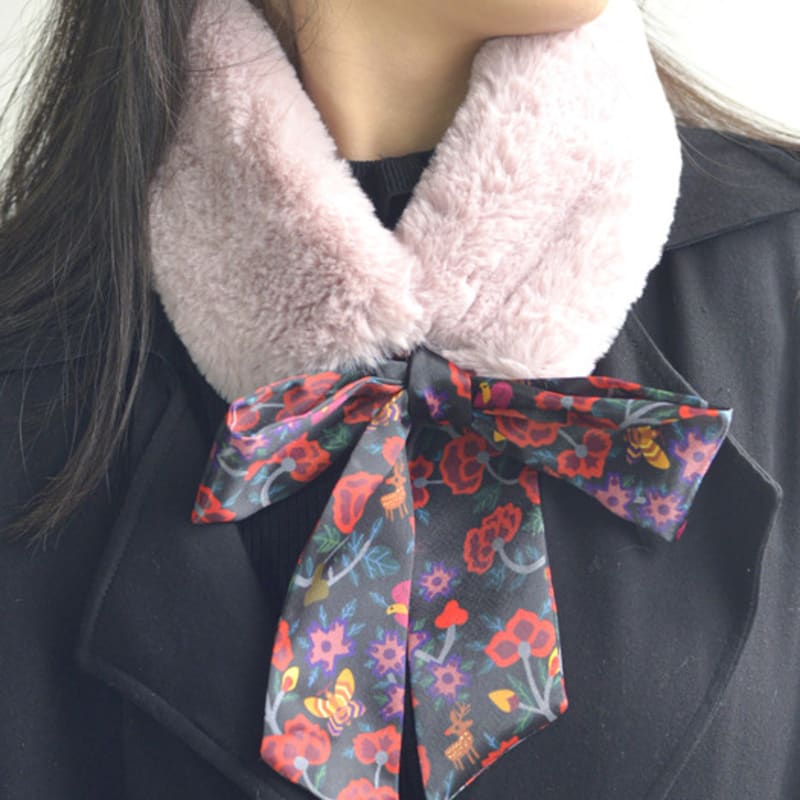 Aran Muffler Fantasy Garden High Collection