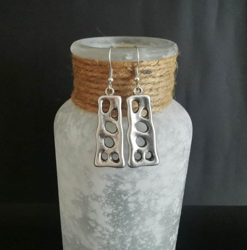 2023 New Women's Ethnic Personality Vintage Geometry Long Hook Triangle Metal Spiral Earrings Women's Accessories