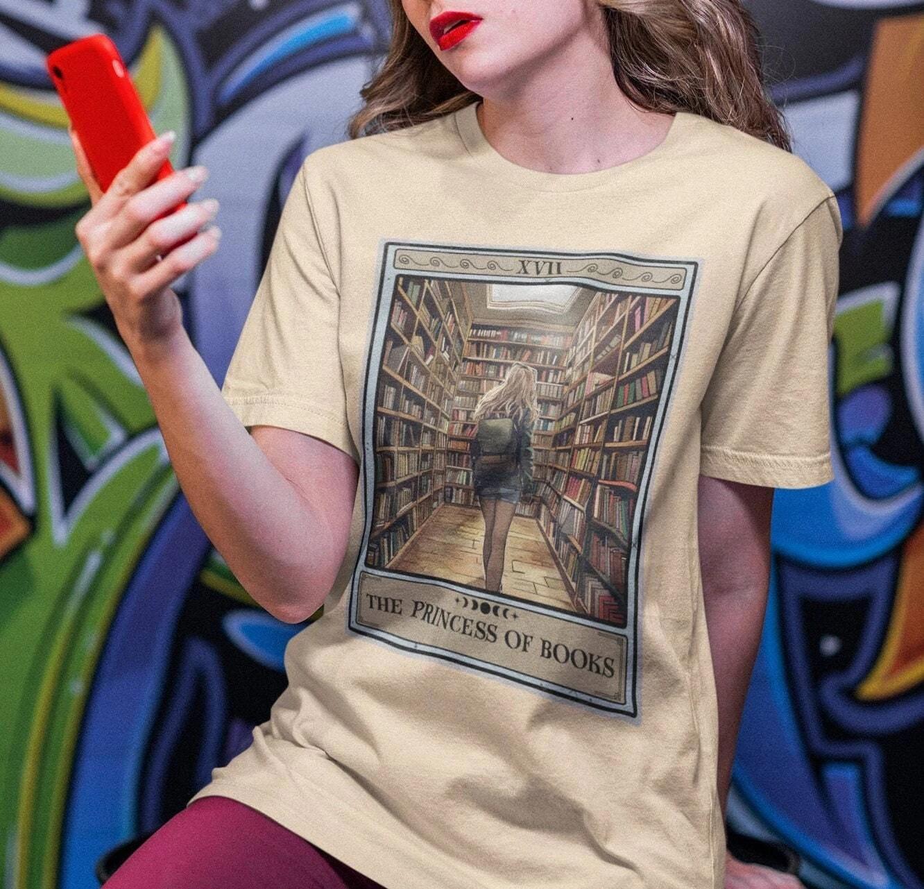 The Princess of Books Tarot Card Shirt XL