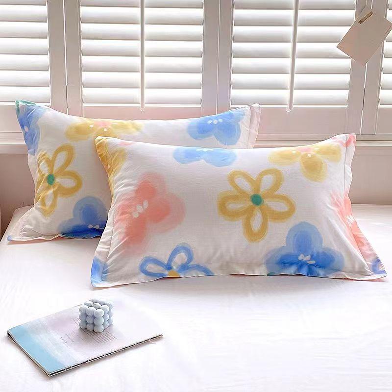 Ein Paar Kissenbezüge aus Twill-Baumwolle, 48 x 74 cm, für alle Jahreszeiten