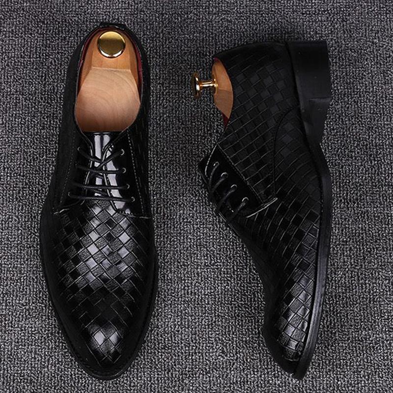 2025 Chaussures Formelles en Cuir Homme Chaussures de Ville Affaires Mâle Géométrique Rouge Oxfords Fête Mariage Décontracté Mocassins Homme Chaussure Homme88