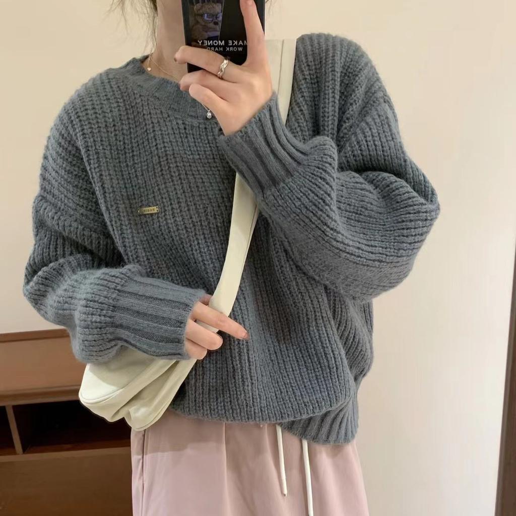 Autumn and Winter Women's Solid Color Pullover Sweater Loose Round Neck Knitted Sweater Base Top