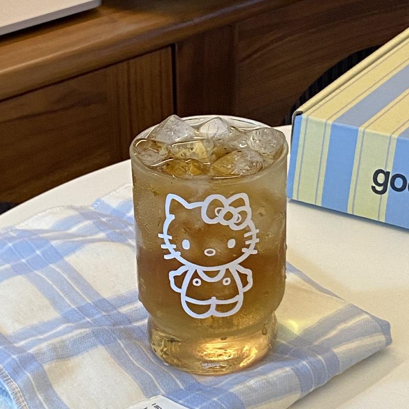 

Высокопрозрачное мультяшное стекло с кошкой Китти, милая кружка для воды из высокоборосиликатного стекла, девчачья кружка для молока и завтрака, кофейная кружка 300ml