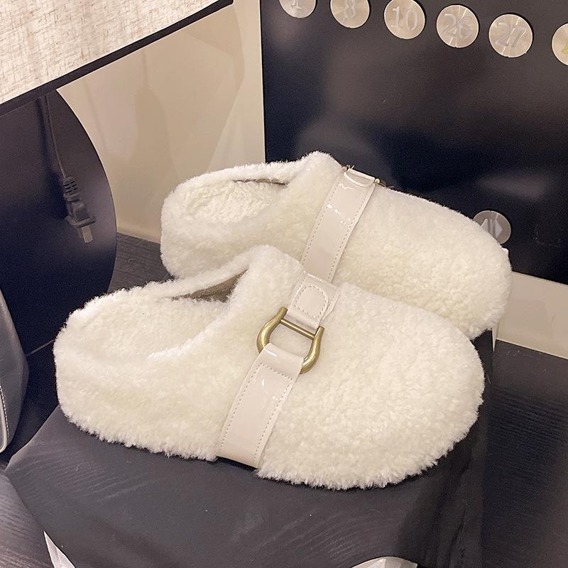 Internet celebrities popular white flat bottom fluffy slippers women's 2025 new autumn and winter outer wear heightened soft bottom cotton slippers