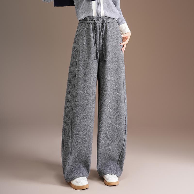 

Women s High-End Velvet-Enhanced Fashionable Wide-Leg Trousers 29 світло-сірий колір