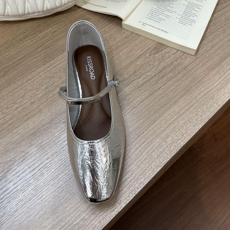 Silver single shoes women's 2025 new summer French stunning flat bottom gentle wind shallow mouth absolute son Mary Jane women's shoes
