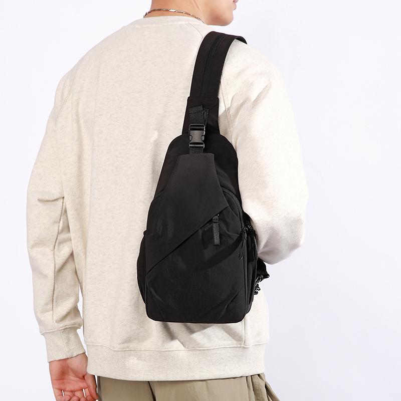 Multifunktionaler Rucksack Brusttasche Umhängetasche für Herren
