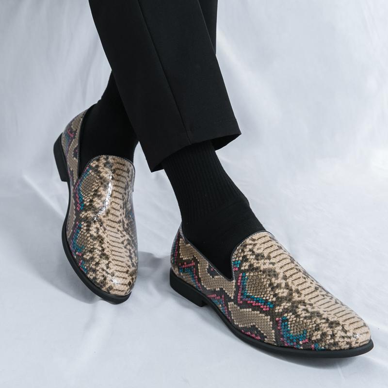 Fashion Men Business Office Casual Loafers Shoes Comfortable Lightweigh Walking Footwear Moccasins Breathable Slip on Male Leather Shoes