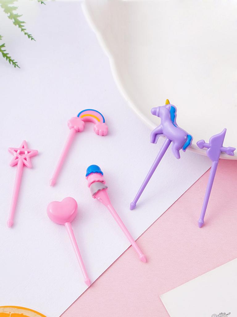 Einhorn Mini Lebensmittel Obstgabel Set Kind Niedlich Bento Box Deko Dessertgabeln Cartoon Zahnstocher Kuchen Dessert Party Zubehör Zufällige Farbe