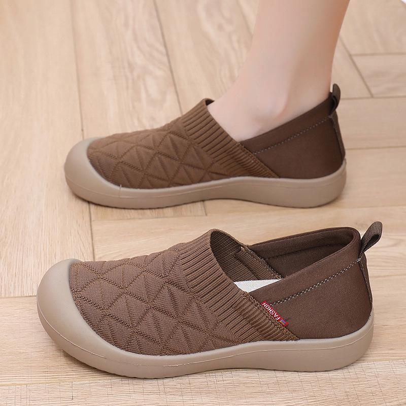 Spring & Autumn Women's Non-Slip Flat Slip-On Shoes: Soft, Breathable, Casual Comfort