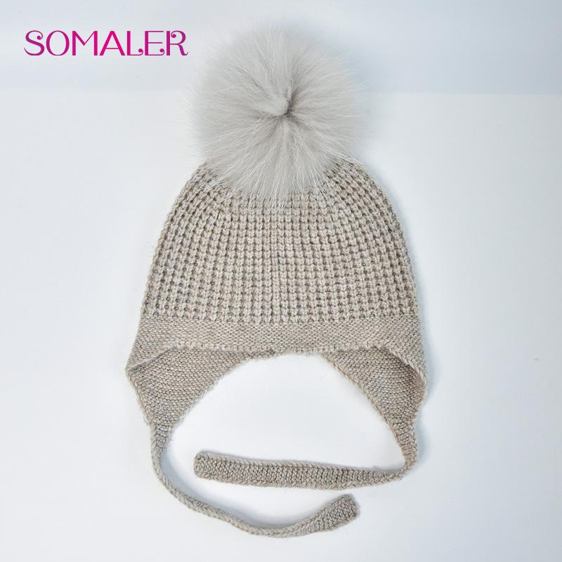 SOMALER Women‘s Winter Knitted Wool Hat with Pompom Hip Hop Style Casual Beanie