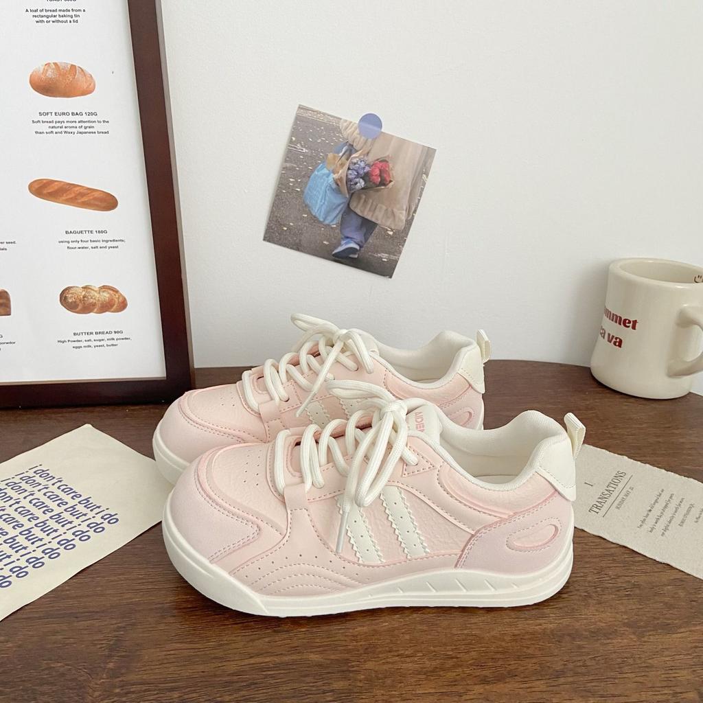 Light luxury high-value versatile college style board shoes, spring and autumn commuting ultra-light and small feet casual women's shoes