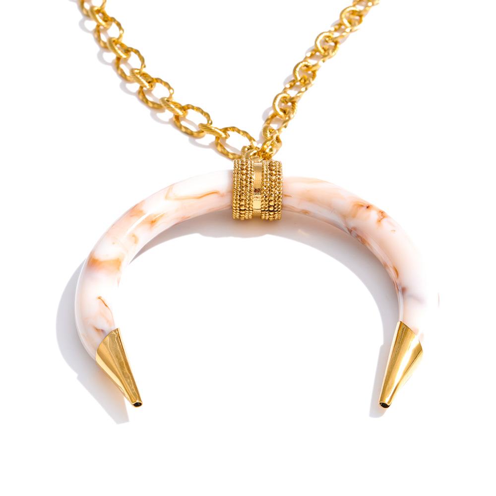 

Yhpup 80+5cm Stainless Steel Resin Horn Pendant Statement Long Necklace Waterproof Fashion Attractive Vintage Lucky Jewelry