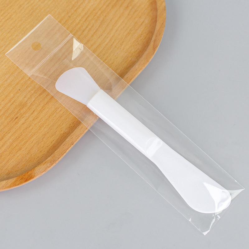Double-Ended Silicone Mask Brush Mixing Stick Mask Scraper Soft-Tipped Spa Tool Makeup Brush