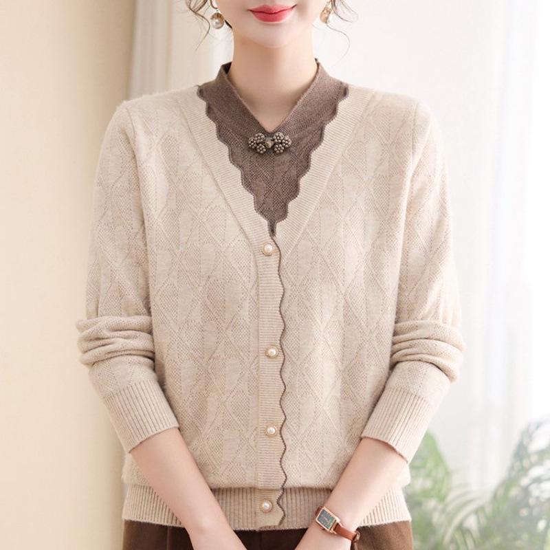 

2025 Chic Knit Sweater for Middle-Aged & Elderly Mothers, Faux Two-Piece, Warm Autumn/Winter Fashion 5XL
