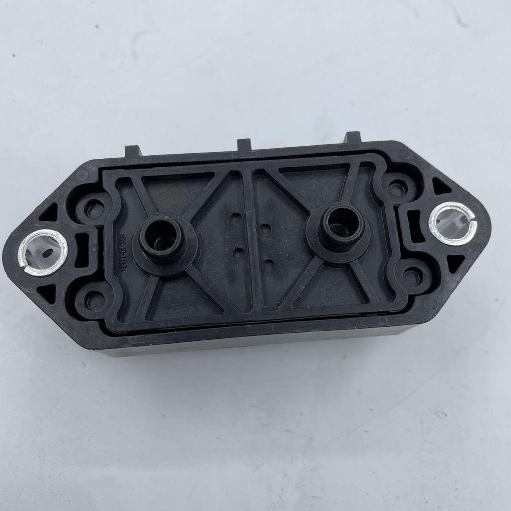 K113466: Jiefang J6P New JH6 Dual-Control Air Pressure Sensor Plug K157855
