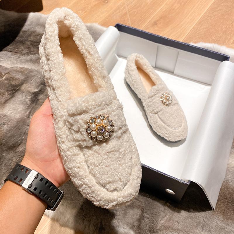 2025 New Winter Warm Cotton Shoes Women Plush Lined Lamb Bean Shoes Thick Sole Plus Size Outdoor Casual Sneakers