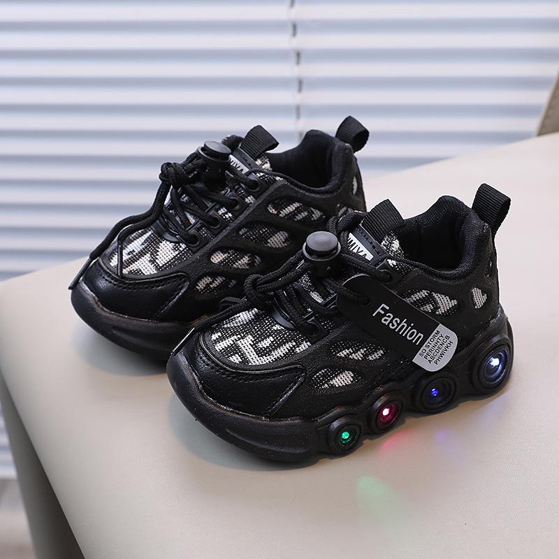 LED Light-Up Breathable Kids' Shoes for Ages 1-6 - Trendy Spring & Autumn Casual Sneakers