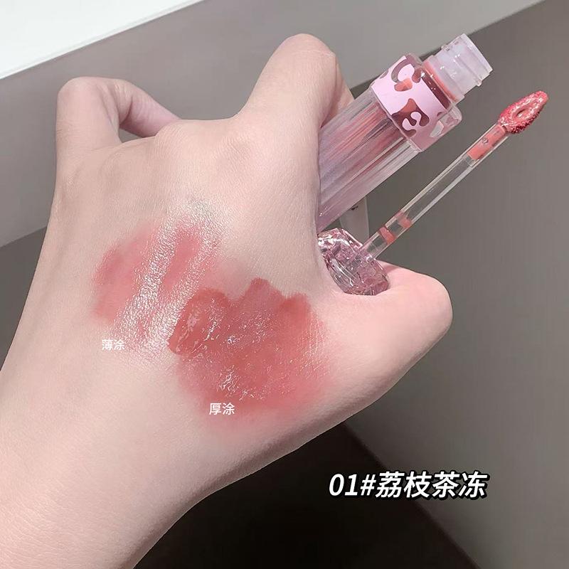 Gegebear Charming Pink Glossy Lip Gloss Mirror Finish For Bright Complexion