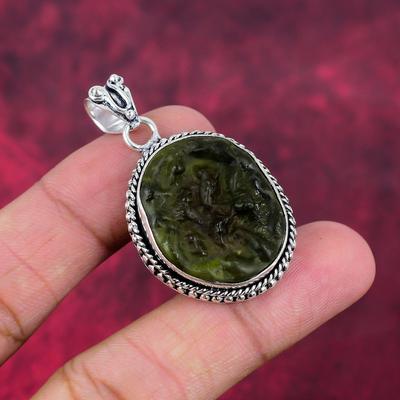 Moldavit Anhänger, 925 Sterling Silber Schmuck, Edelstein Anhänger, Geschenk für Sie handgemachter zierlicher Schmuck