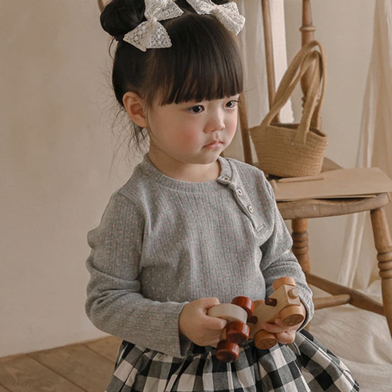 Arimcloset Pure Today - 3-type Lace Ribbon Hair Clip (1 Ea)