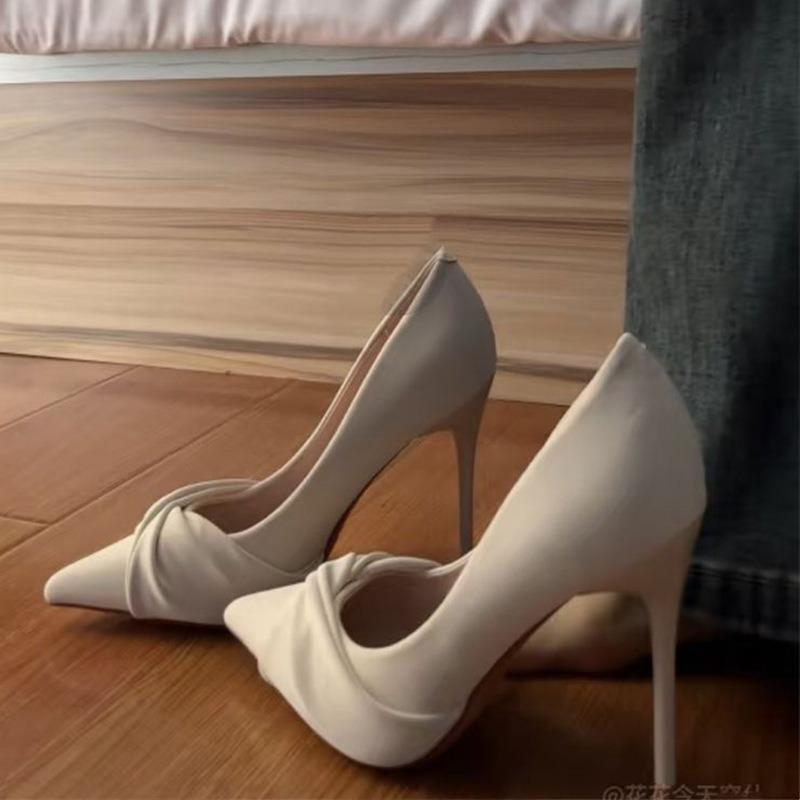 French Beige Simple Atmosphere Pointed Thin Heel High Heels Women's New Celebrity Elegant Professional Single Shoes Women