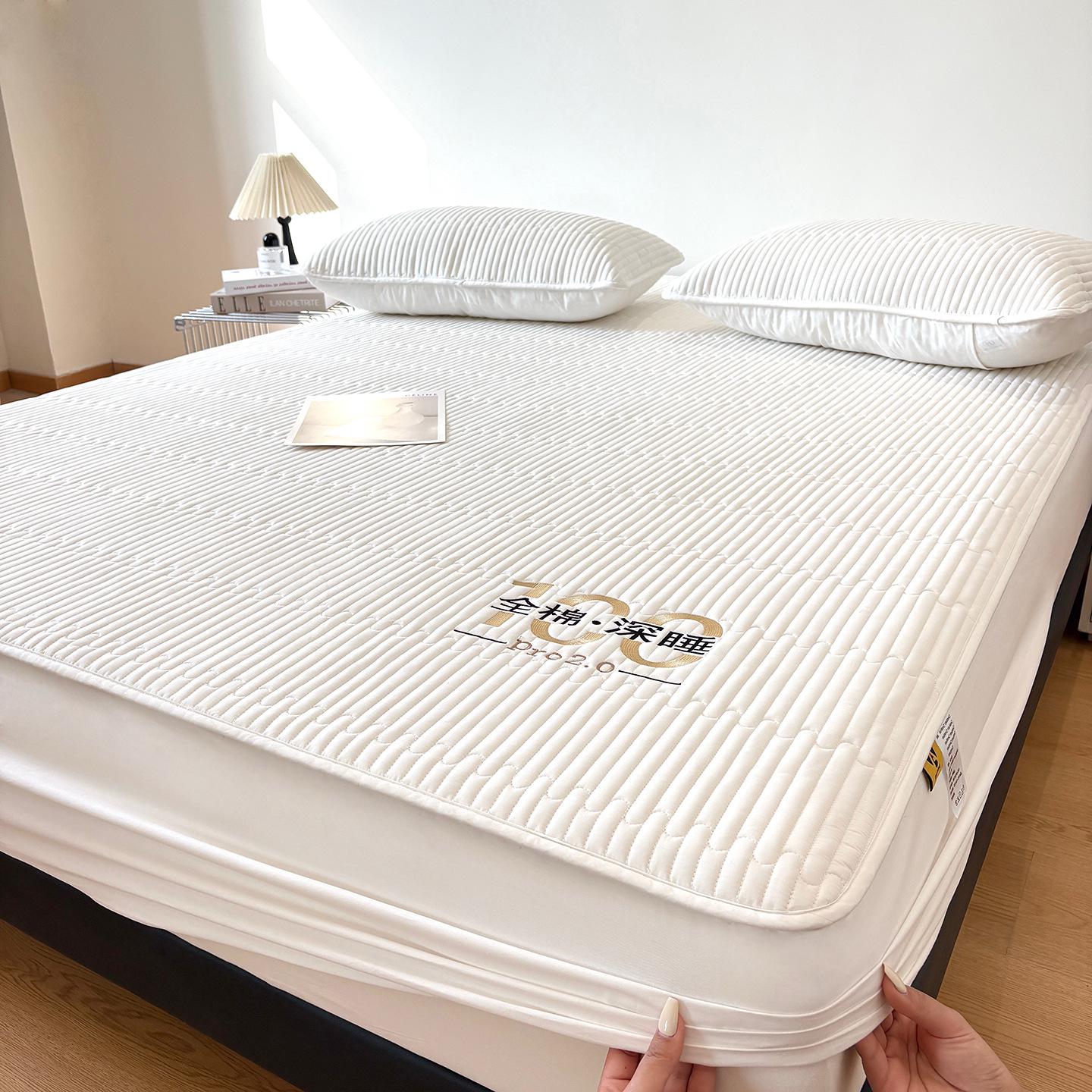 Class A 100% Cotton Quilted Fitted Bed Cover - Anti-slip, Dustproof, Full Coverage Mattress Protector Pair of Pillowcases