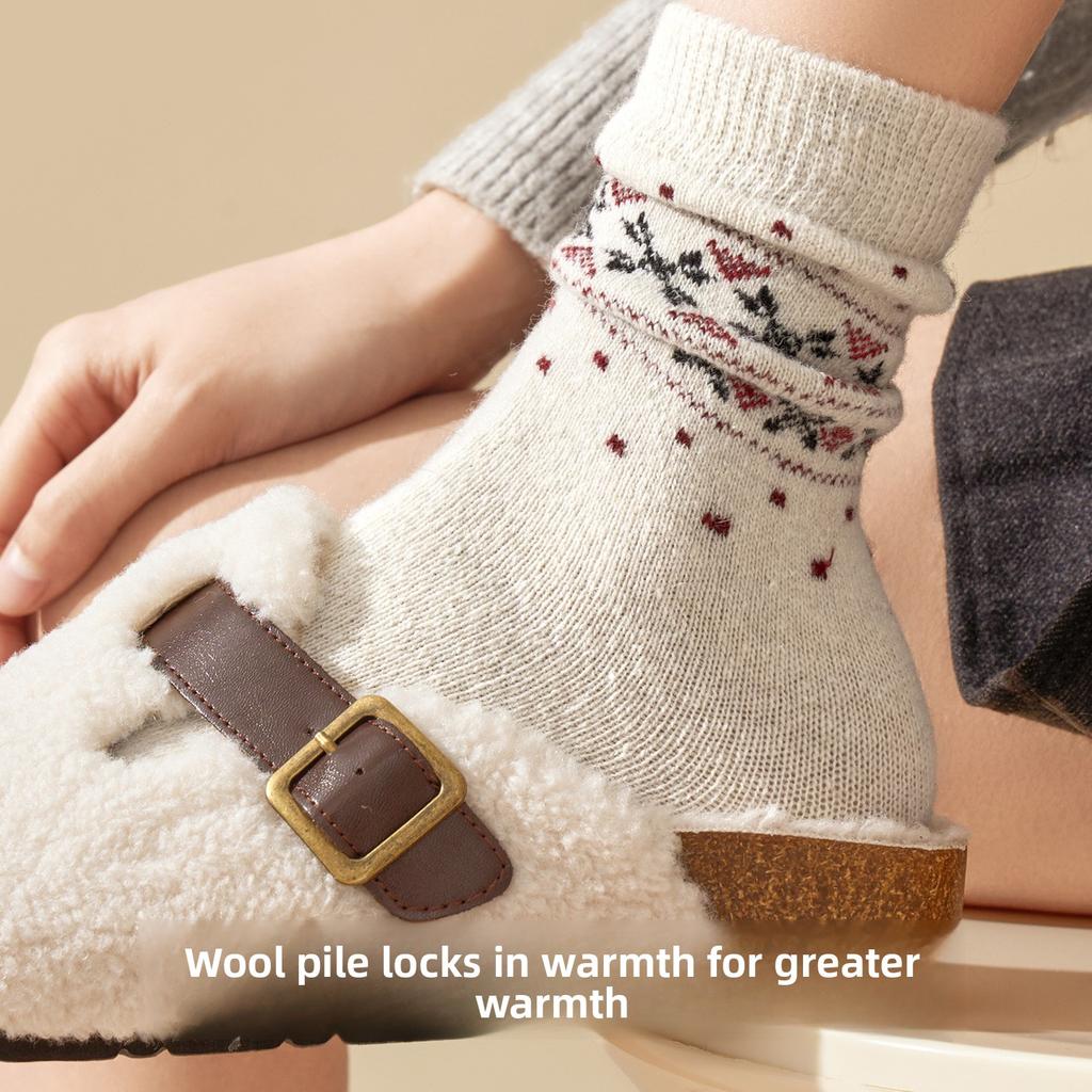 Retro Fel Island Children's Socks - Warm and Cozy Winter and Autumn Thickened Wool Socks with Added Insulation, Comfortable Mid-calf Length Socks