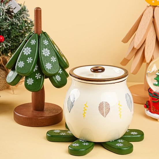 Christmas Tree Coaster Solid Wood Heat Resistant Trivet for Hot Cold Drinks Festive Table Decor for Holiday Meals