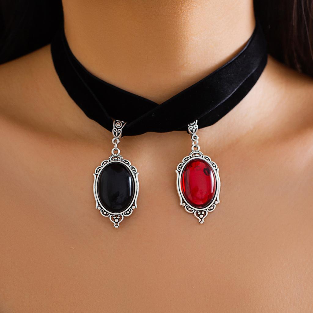 Sweet Cool Babes Ruby Spider Collar Necklace, Gothic Blood Drip Chain Tassel Necklace