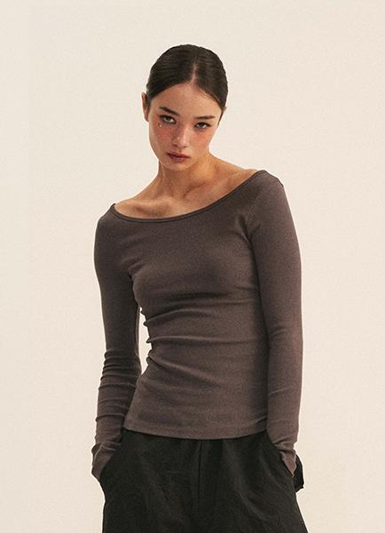 Mtot Boat Neck T-Shirt (Charcoal)