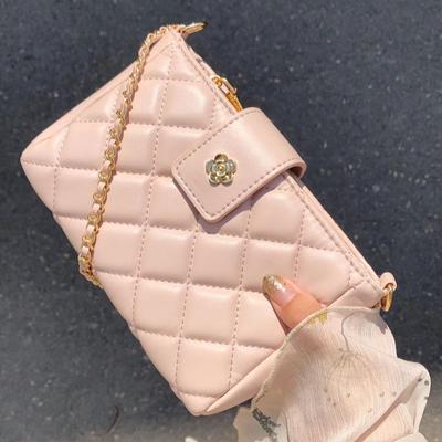 Fashion Camellia Buckle Chain Crossbody Bags Ladies Mini Square Shoulder Bags Women's Rhomboid Lattice Pink PU Leather Handbags