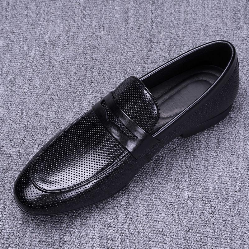 

Casual men s leather shoes men s shoes new Korean version trendy fashion thin leather shoes men s versatile one-pedal punched sandals 44