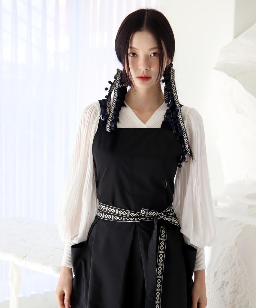 Eipeuleonwei Ethnica Apron Dress 2 Sizes