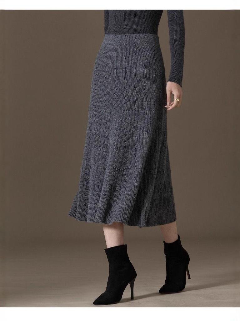Autumn/Winter 2025 Pleated Midi Skirt - 100% Cashmere, Slimming, Solid Color, Versatile and Stylish.