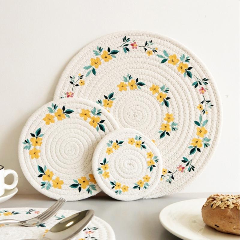 Cotton Coasters Pad Heat Protective Round Placemat Dishwasher Safe Surfaces Protectors for Hot Utensils Table top