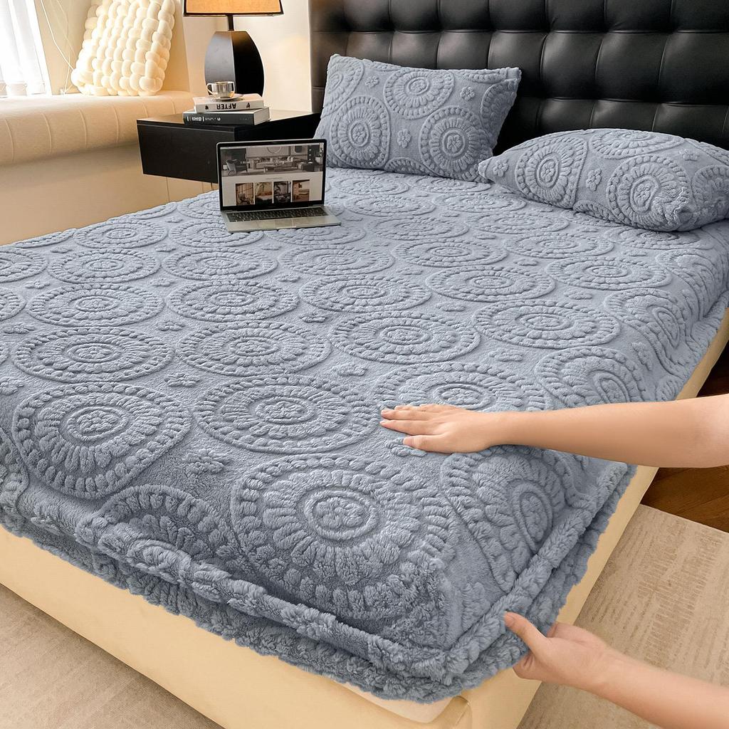 G5Z2025 Winter Warm Plush Non-Slip Taffeta Fitted Bed Sheet - Single/Double Size