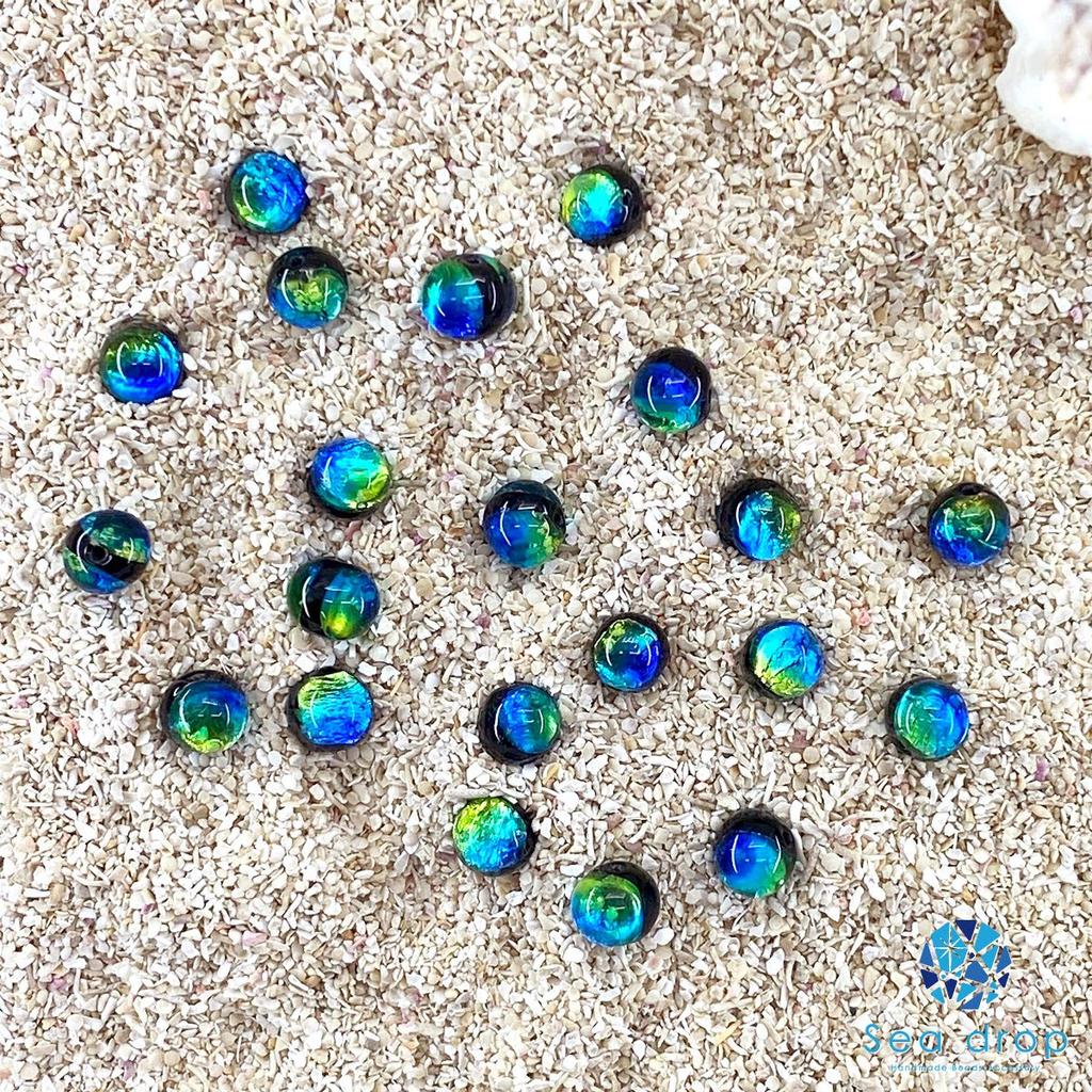 Sea drop Glowing Firefly Glass Beads, Kerama Marine, 6mm, Half-Strand, 35 Beads, Approx. 20cm, Glow-in-the-Dark Glass Beads [019htt-06]