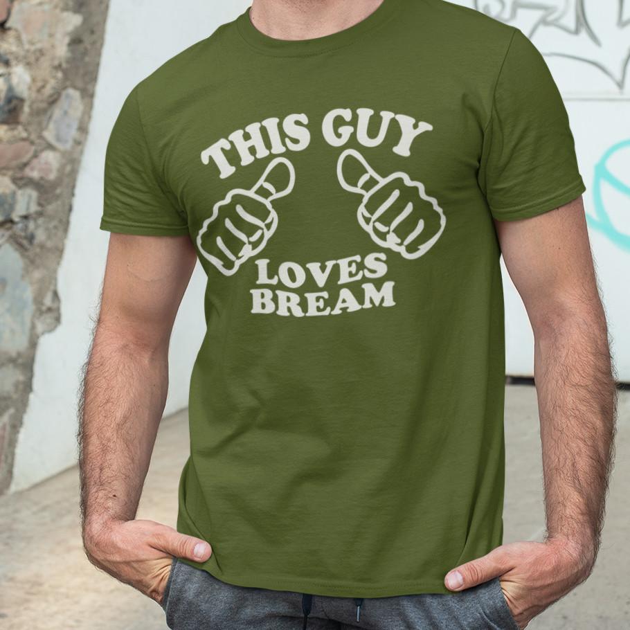 This Guy Loves Bream T-Shirt - dad husband son christmas gift funny fishing xmas Unisex T-Shirt M