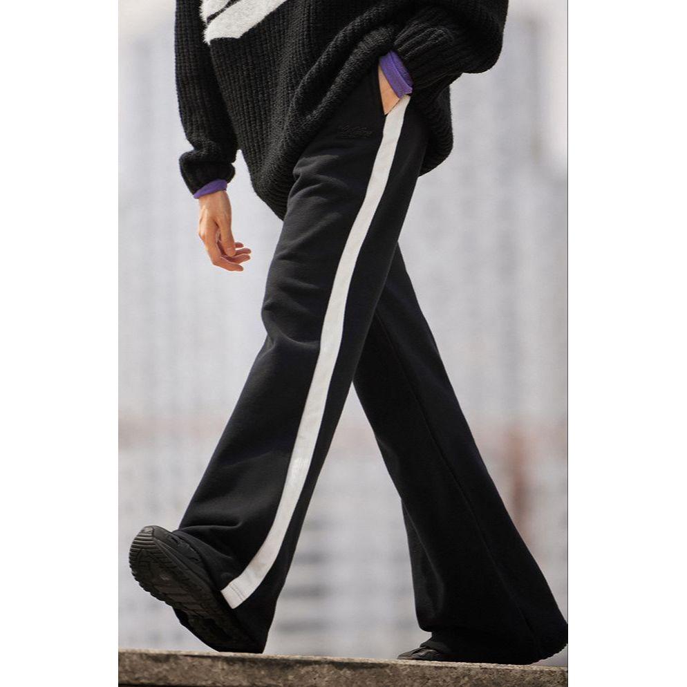 Li Ning Mid-Rise Slim Fit Casual Knit Sports Pants Women Bottoms Black AKLTC50-3