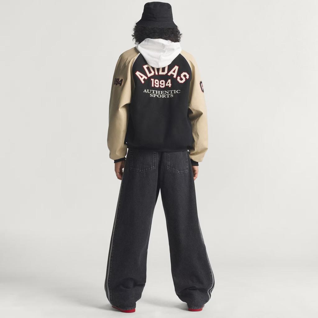 Adidas Originals Firebird FW25 Adicolor Striped Minimalist Comfortable Casual Mid-Rise Jeans Men Jeans KD1497