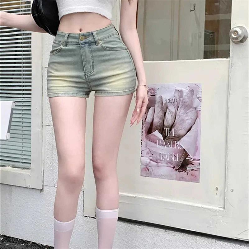 

Elastic, Slimming Hot Girl Denim Shorts - Petite, Super Short, Tight-Fitting, Butt-Hugging Straight Summer Shorts for Women. 2XL