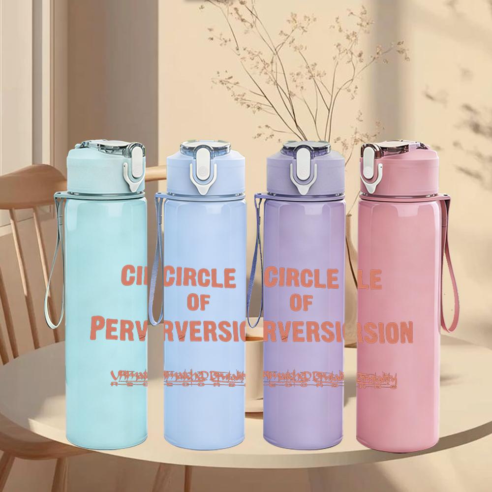 1PC Circle of perversion band text print 750ml colorful plastic sports water bottle leakproof pop lid with straw for outdoor office home use
