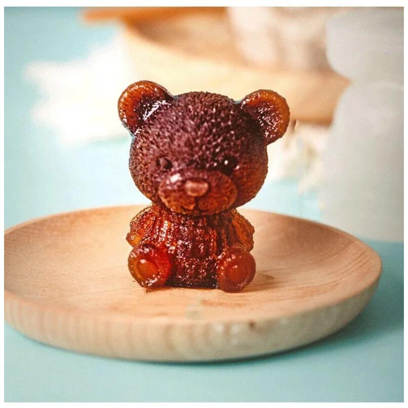3D Ice Cube Maker Little Bear Shape Chocolate Cake  Mould  DIY Whiskey Wine Cocktail Silicone Mold Ice Cube Tray Ice Mold