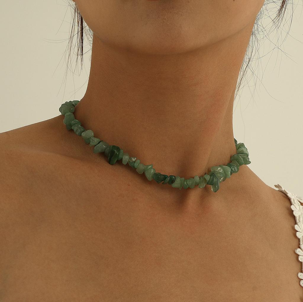 Europe, America, simple new short green Dongling necklace women, geometric fashion irregular stone necklace