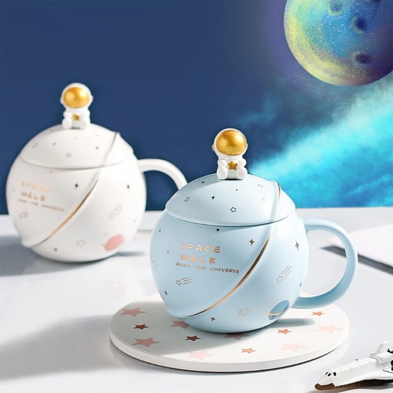 400ML Novelty Space Mug Space Themed Water Cup Astronaut Coffee Cup Ceramic Material Perfect for Water Milk Beverages