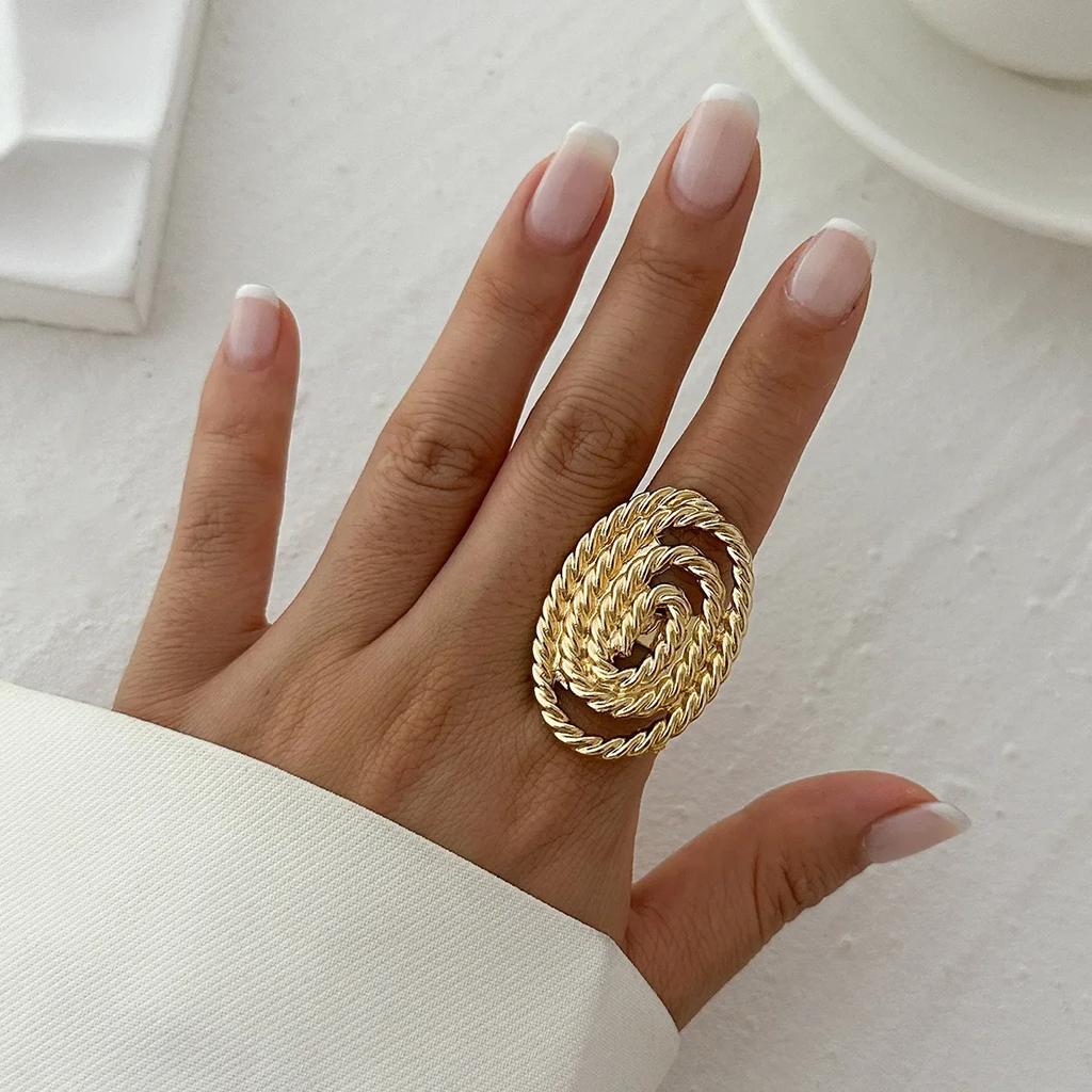 Übertriebenes Persönlichkeitsdesign Metall Faltbare Perlenringe für Damen Retro Geometrischer Kreis Blatt Öffnung Finger Schmuck Zubehör