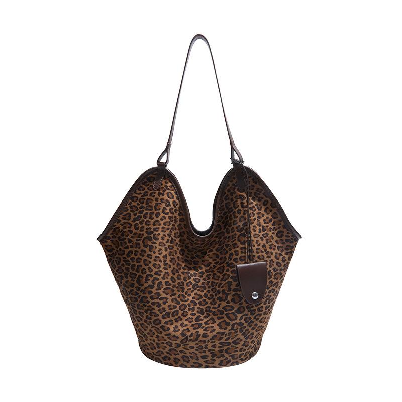 Leopard Print Bag Women's Large-capacity 2025 New Autumn and Winter Versatile Shoulder Shopping Bag Texture Student Class Tote Bag