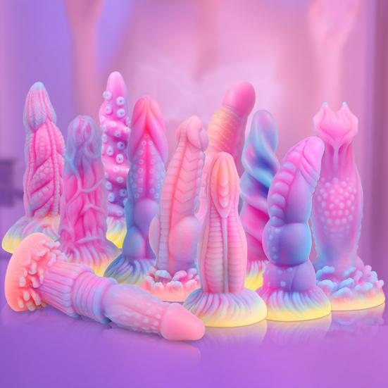 Glow-in-the-Dark Masturbator Silicone Dildo with Ergonomic Curve Body-Safe Realistic Sex Toy for Women Waterproof Quiet Discreet Adult Massager for